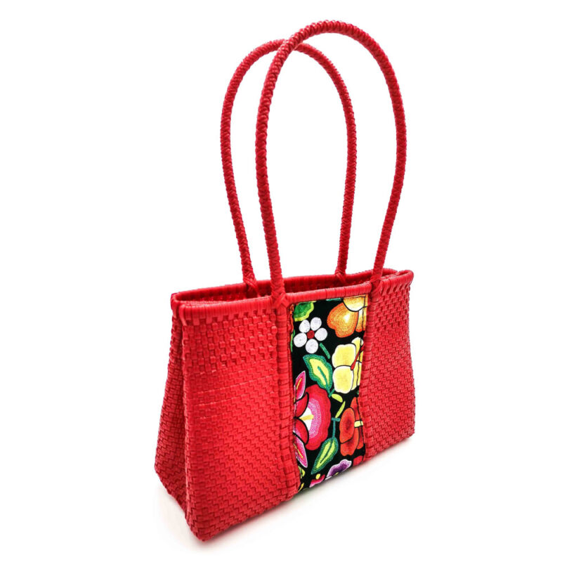Bolsa artesanal roja con motivo sublimado - Image 2