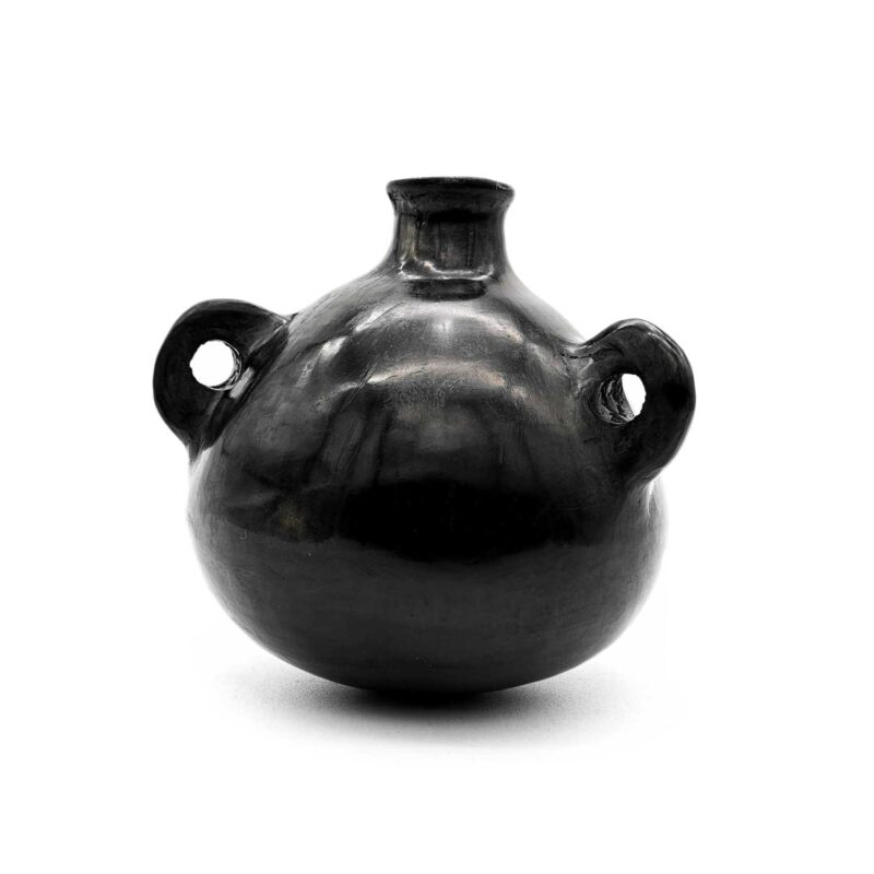 Cántaro mezcalero de Barro Negro 3 asas liso