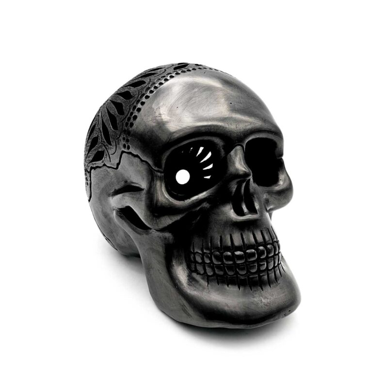 Calavera calada grande de Barro Negro - Image 3