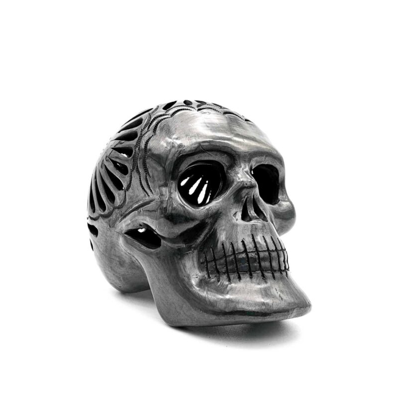 Calavera mediana-grande de Barro Negro - Image 2