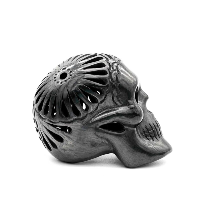 Calavera mediana-grande de Barro Negro - Image 3