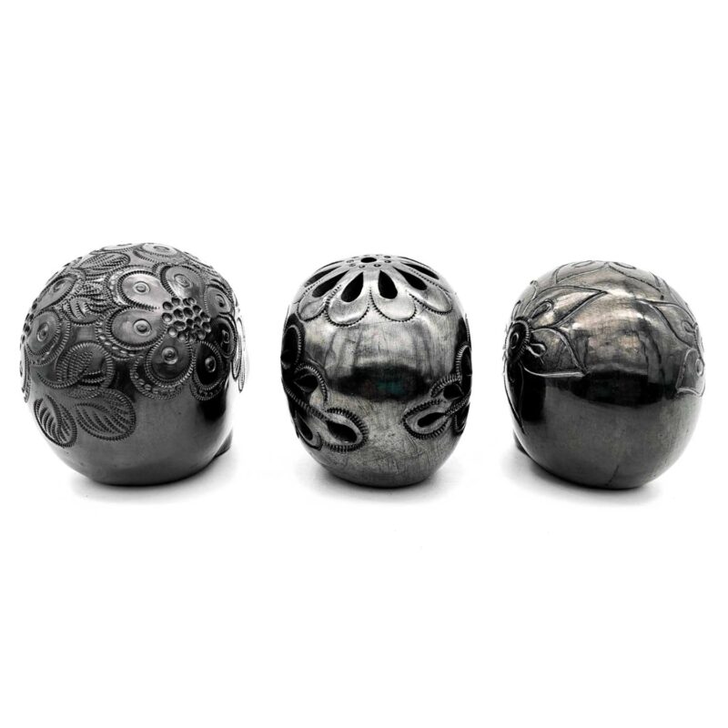 Kit de 3 calaveras medianas de Barro Negro - Image 5