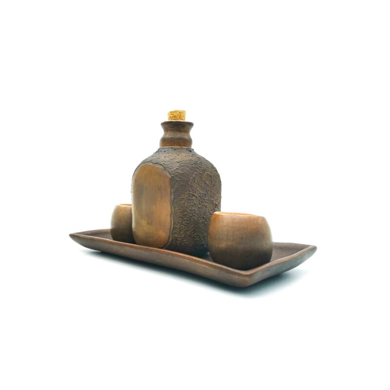 Kit botanero de Barro Negro: 1 plato, 2 copas y 1 licorerita - Image 2