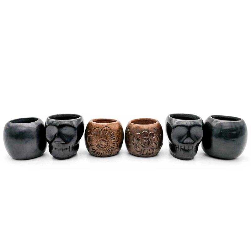 Kit copas mezcaleras de Barro Negro decoradas (pieza única) - Image 2
