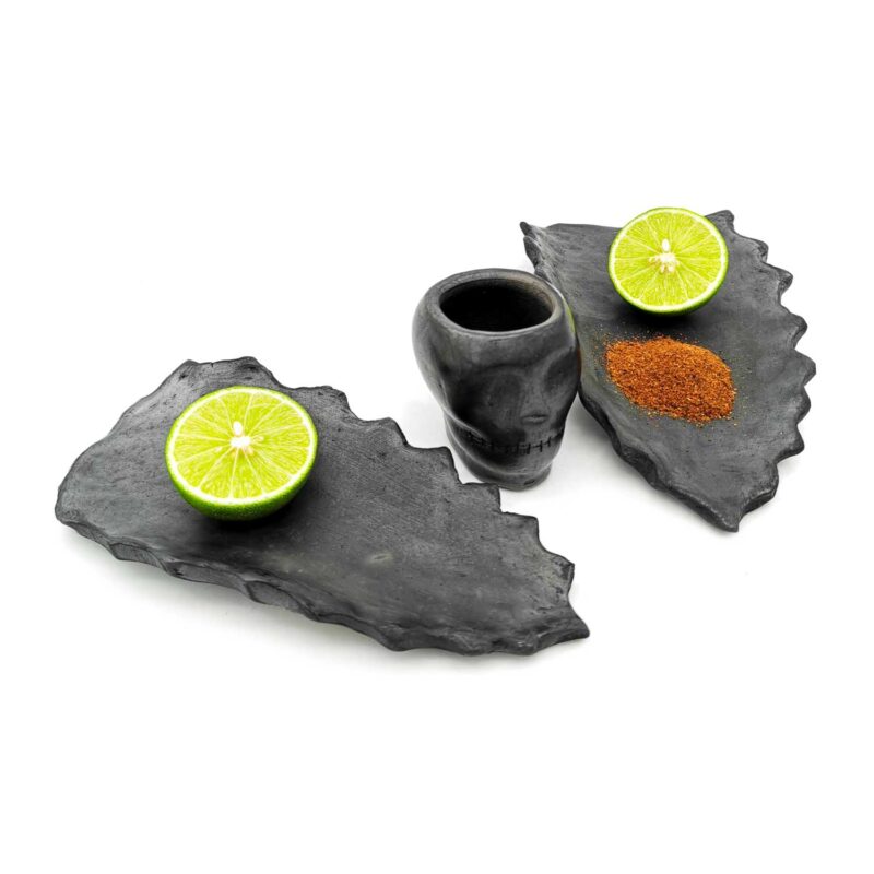 Kit 2 hojas de maguey tamaño jumbo y 1 copa mezcalera calavera