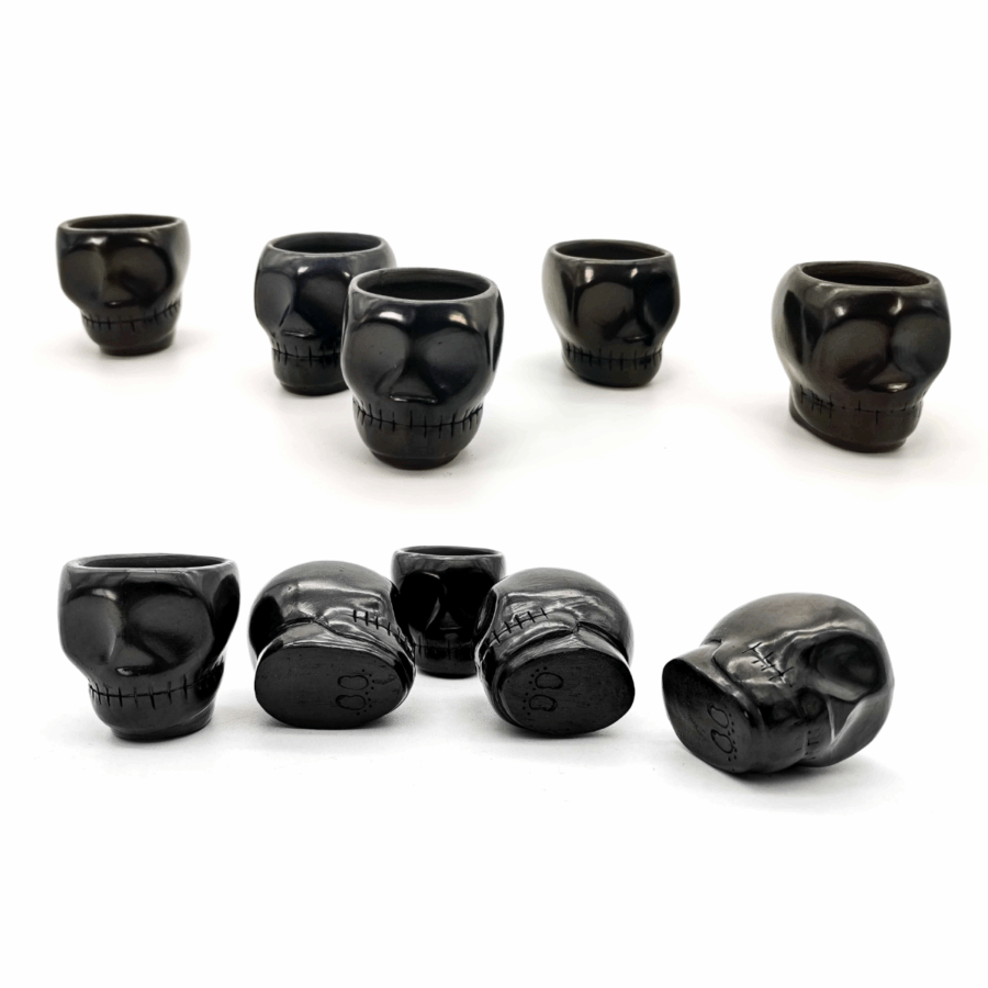 10 copas calaveritas de barro negro