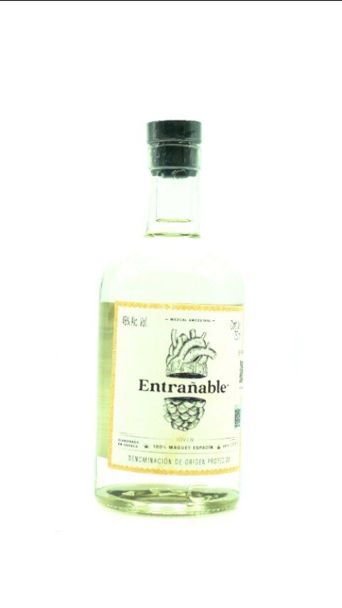 Mezcal ancestral Entrañable
Santa Catarina Minas, Ocotlan, Oaxaca.
Destilado en ollas de barro.
#mezcalito #mezcalpremium #melcalancestral